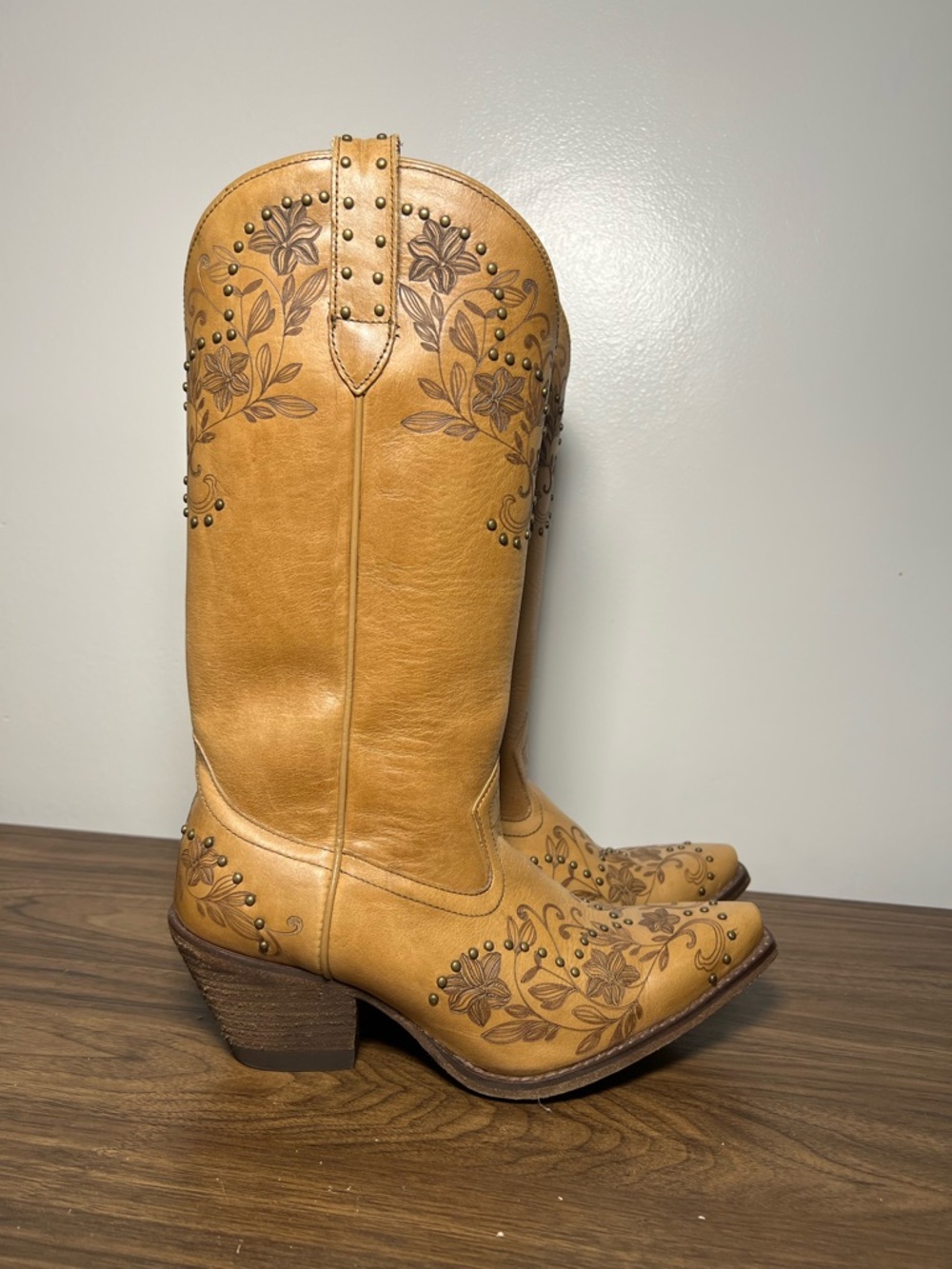 Shyanne Women's Dahlia Western Boot Snip Toe - Picture 6 of 9